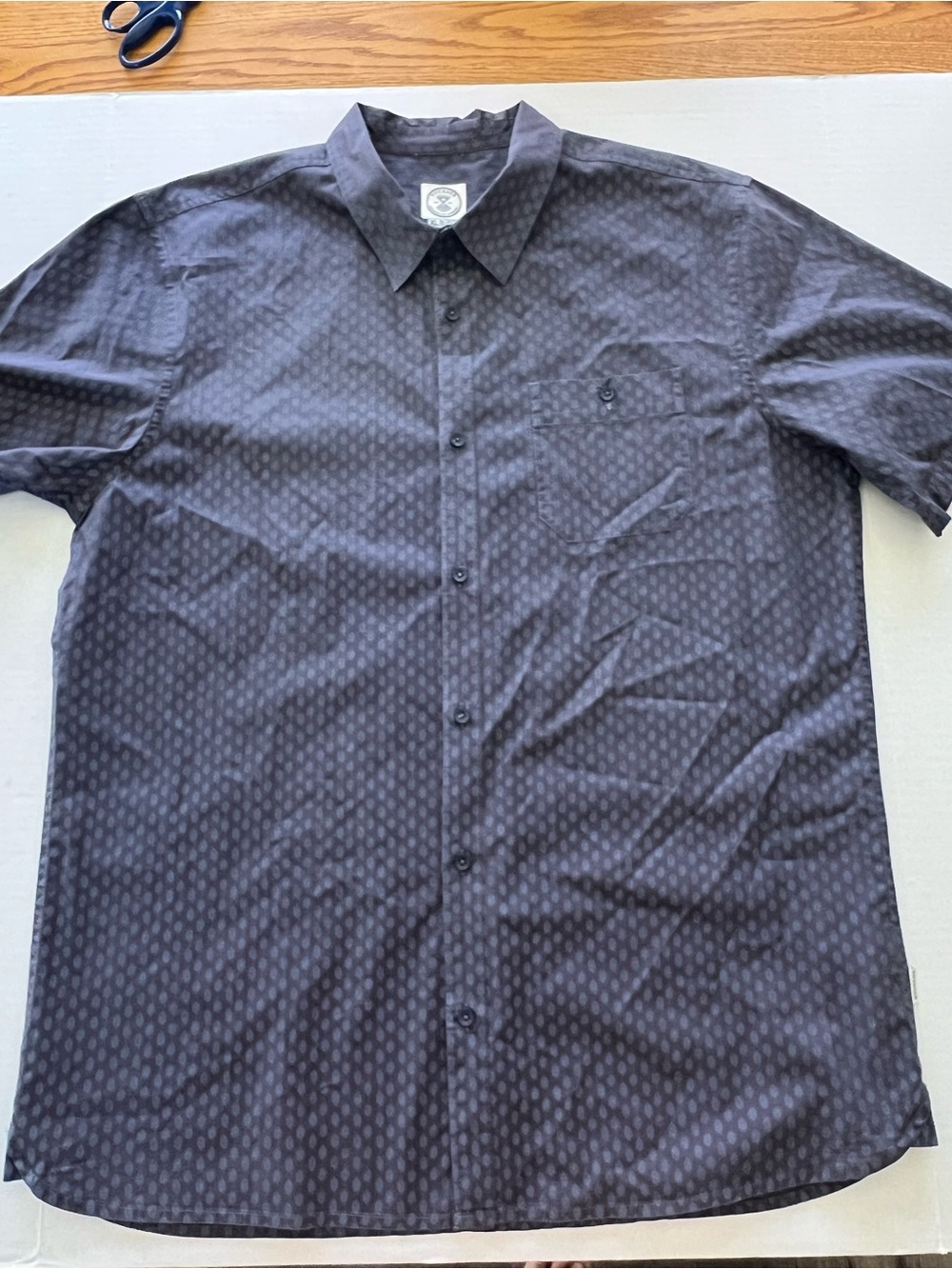 Voyager Men's Dark Charcoal Patterned Short-Sleeve Shirt Size XL